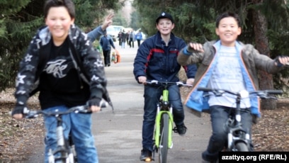 Таня Охулькова Ванямен жыныстық қатынасқа түседі