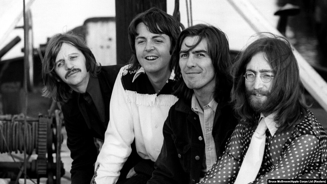 The Beatles - Ringo Starr, Paul McCartney, George Harrison and John Lennon, fotografiați înTwickenham, August 9, 1969