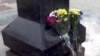 Крымчане возложили цветы к памятнику Тарасу Шевченко (видео)