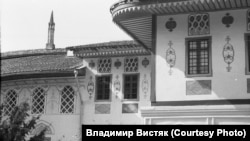 Крым на фотопленке: Ханский дворец во времена СССР (фотогалерея)