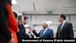 Costa gjatë takimit me anëtarët e Qeverisë në detyrë të Kosovës. 3 qershor 2026.