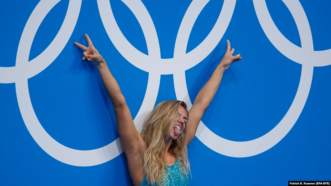 Înotătoarea Yuliya Efimova din Rusia în timpul unui antrenament la Tokyo, 22 iulie 2021.