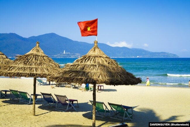 Пляжи Дананга стали известны в мире со времен Вьетнамской войны в XX веке