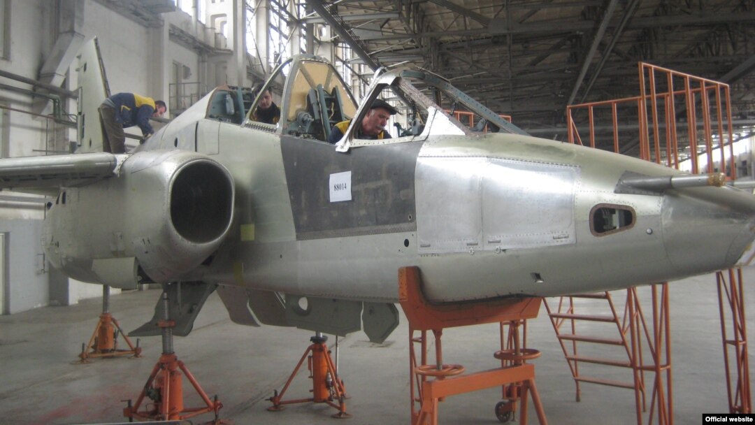 Тбилисский авиазавод, в основном, выпускал СУ-25, занимался капитальным ремонтом и модернизацией самолетов