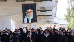 Ali Khamenei, liderul suprem al Iranului, a murit la vârsta de 86 de ani, ucis în atacul SUA-Israel