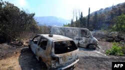 Izgorjeli automobili na hrvatskoj obali