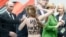 Акция активисток Femen на ярмарке в Ганновере