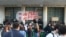 „Mai puțini polițiști, mai multe fonduri”. Elevii protestatari se adună la o „acțiune de blocare” la liceul Helene Boucher, din Paris, pe 2 octombrie 2026.