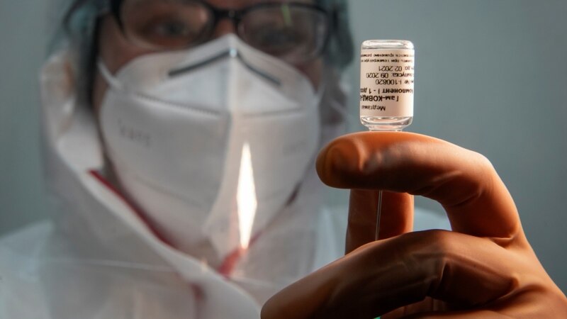 Как проходят испытания вакцины от коронавируса в России? ВИДЕО