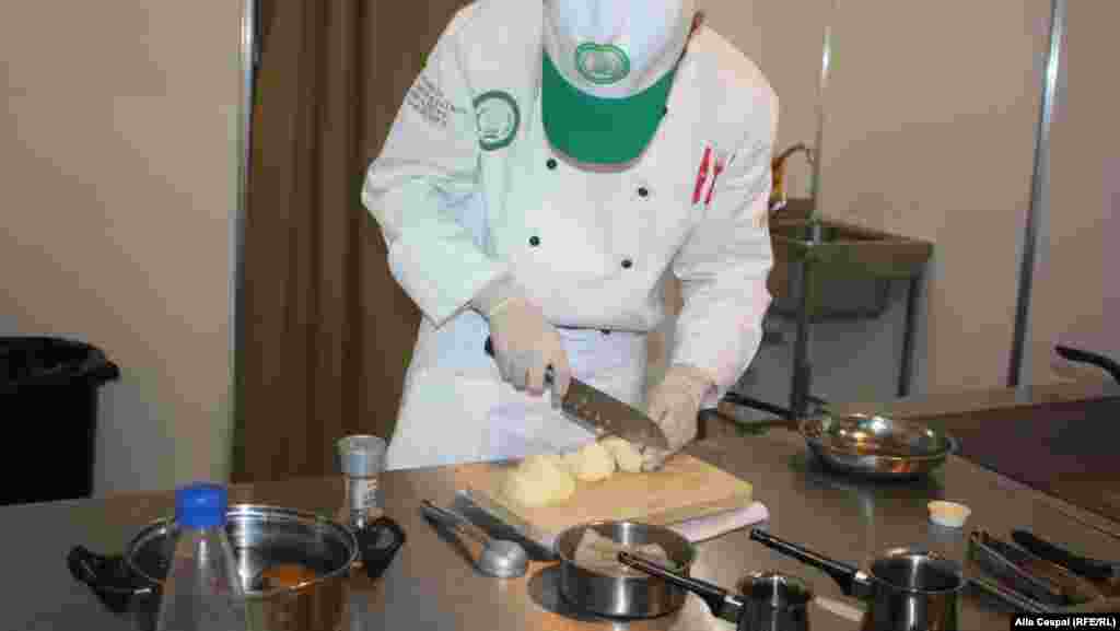 Bucătarul uzbek la proba bucate dn peşte