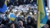 Евромайдан осаждает правительство