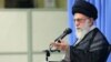 خامنه‌ای: سازش با امریکا هیچ مشکلی را حل نمی‎کند