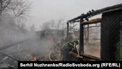 На Нікопольщині зазнали поранень двоє чоловіків 41 та 70 років – один з них госпіталізований у стані середньої тяжкості. Фото ілюстративне 