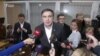 Киев суди Саакашвилини ҳибсдан озод қилди