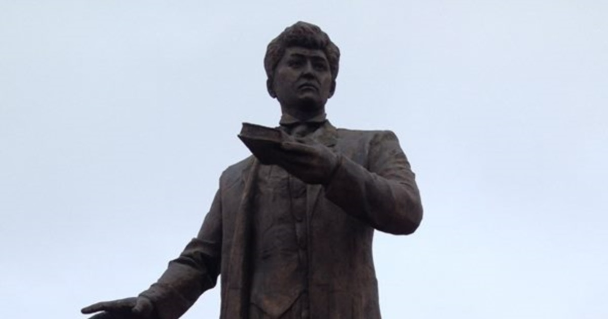 Шашты, мега-ерні бар әйелдердің секс фотосуреттері Ертегі орыс порно