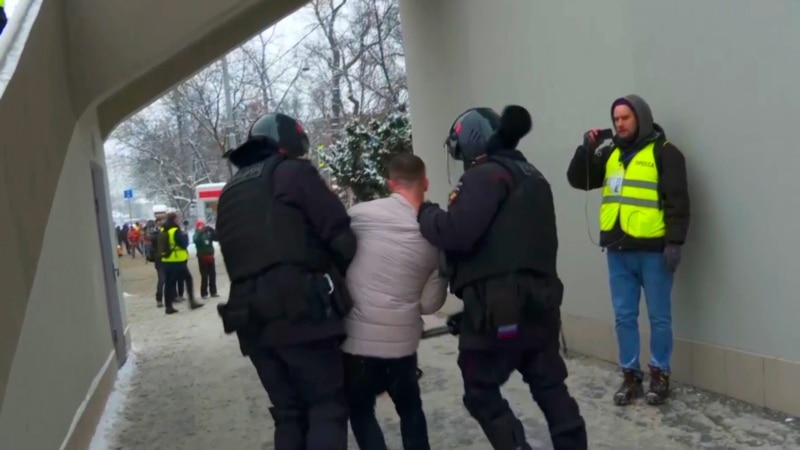 Русиядә болгавыр заман: журналист ни дәрәҗәдә якланган?