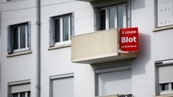 Оголошення про оренду нерухомості біля багатоквартирного житлового будинку в Нанті, Франція, 14 березня 2024 року
