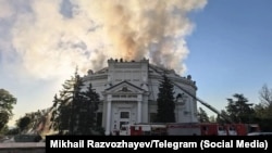 Внаслідок удару по Севастополі в ніч проти 10 червня спалахнув дах будівлі панорами «Оборона Севастополя 1854-1855 років»