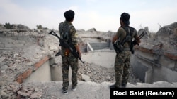 Бойцы Сирийских демократических сил (SDF).