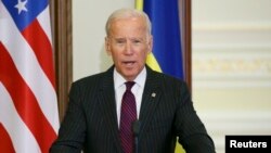 Vicepreședintele Joe Biden la o conferință de presă la Kiev