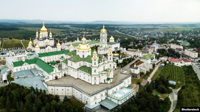 Почаївська лавра – православний чоловічий монастир у Почаєві, Кременецький район, Тернопільська область