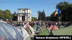 Pamje nga protesta në Kishinev të Moldavisë