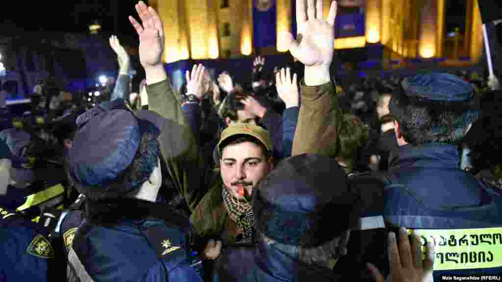 Students demonstrate&nbsp;in Tbilisi to demand improvements in the Georgian labor code on February 14. A day after a young worker died on a construction site, protesters turned out to show their solidarity with workers who have been injured or killed at work. (Mzia Saganelidze, RFE/RL)