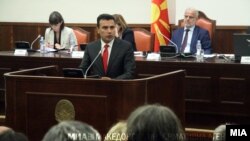 Premijer Zoran Zaev u obraćanju članovima Parlamentarne komisije za ustavna pitanja: "Držimo ključ za otvaranje evropske perspektive države"