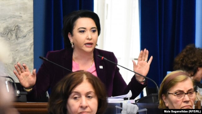 Эка Беселия сообщила, что покидает пост члена комитета по юридическим вопросам