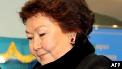 Сара Назарбаева. Астана, 3 сәуір, 2011 жыл.