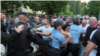 Protesta në Podgoricë kundër ndarjes së çmimit "13 Korriku" për shkrimtarin Beqir Vukoviq, 8 korrik 2025.