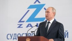 Президент Росії Володимир Путін на заводі «Залив» у Керчі, 20 липня 2020 року