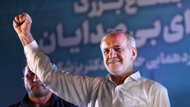 Pashinian Congratulates ‘Brotherly’ Iran’s New President
