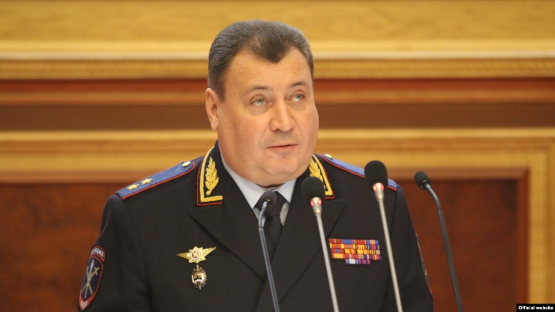 Роман Деев