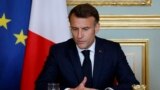 Președintele Franței, Emmanuel Macron, a transmis mesaje puternice de încurajare politicienilor pro-europeni și democrați de la București în ultimele săptămâni. Cel mai recent, cu mai puțin de 48 de ore înainte de startul votului în România, vineri, 16 mai. 