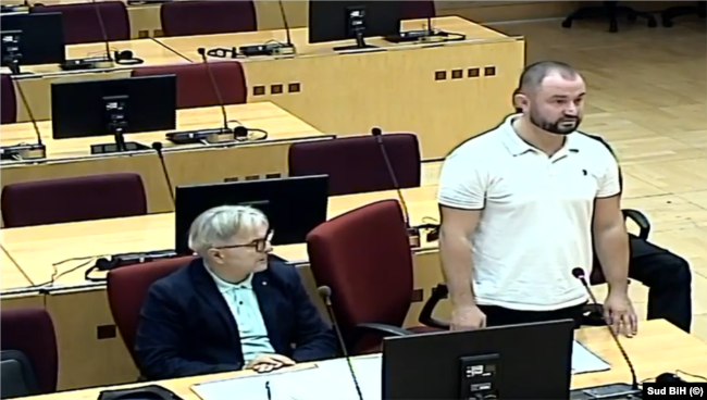Ristiq në sallën e gjyqit të Gjykatës së Bosnës në seancën dëgjimore për caktimin e paraburgimit, shtator 2025.