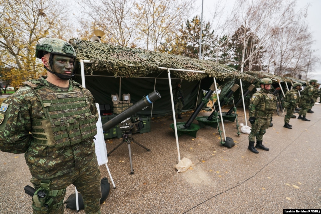 Sipas Qeverisë së Kosovës, në katër vjetët e fundit janë investuar më shumë se 400 milionë euro për pajisje të reja të FSK-së. 