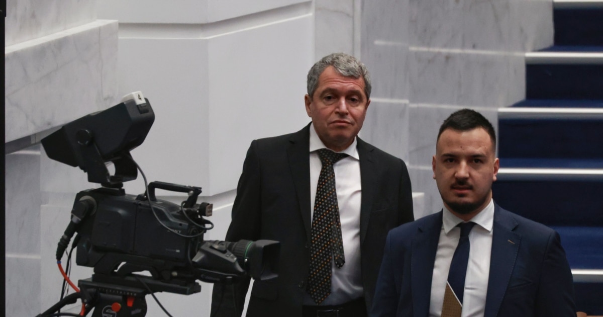 Лидерите на ГЕРБ и ДПС-Ново начало - Бойко Борисов и