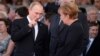 Пуцін і Мэркель лічаць, што сытуацыя ва Ўкраіне дэградуе