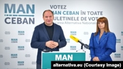 Primarul Chișinăului, Ion Ceban, și fosta vicepreimară, Irina Gutnic, la o conferință de presă a partidului Mișcarea Alternativa Națională din timpul campaniei electorale pentru șefia capitalei, octombrie 2023