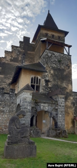 Tri tendera za restauraciju dvorca Lothara von Berksa u Cazinu, na krajnjem sjeverozapadu BiH su propala, četvrti u toku.