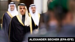 وزیر خارجه عربستان میگوید به محض اینکه حوثیها با این ابتکار موافقت کنند، آن اجرایی میشود.