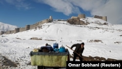تصویر آٰرشیف: برفباری و سرما در افغانستان 