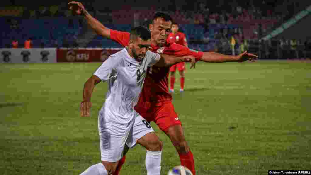 Турнирге Бангладештин, Кыргызстандын жана Палестинанын футбол боюнча улуттук командалары катышууда. 