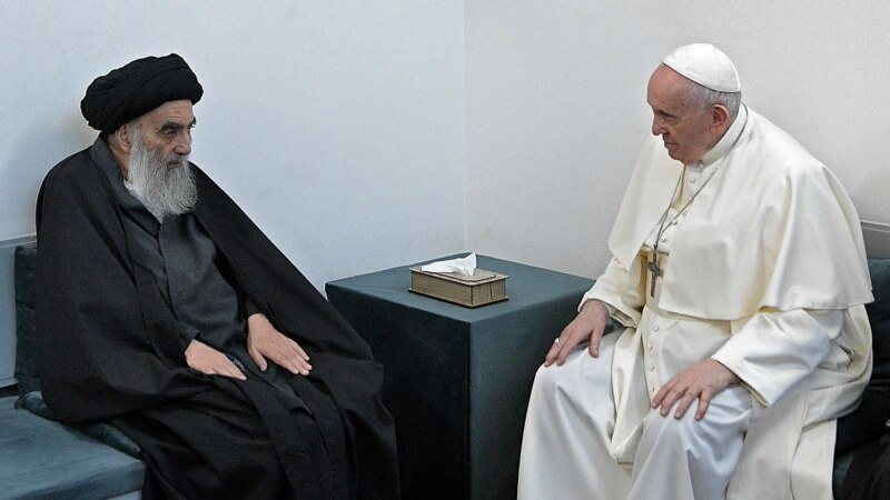 Папата се сретна со Големиот Ајатолах Али ал-Систани 