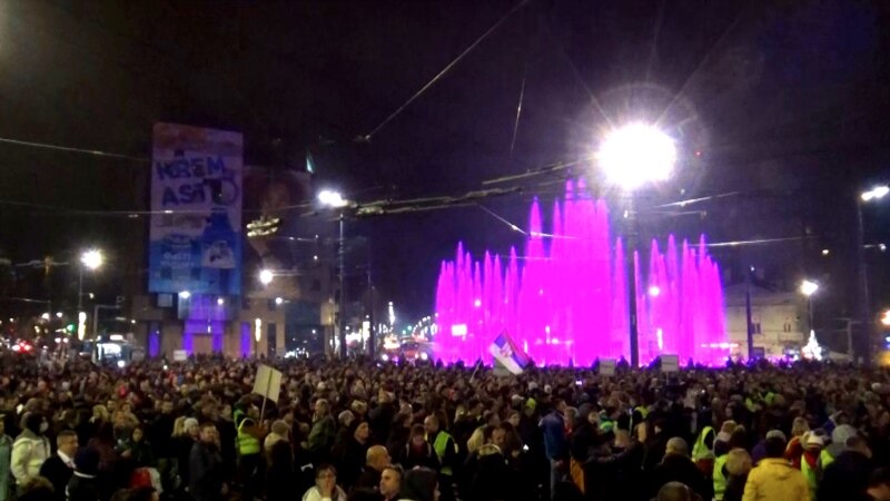 Одржан шестиот протест против Вучиќ во Србија