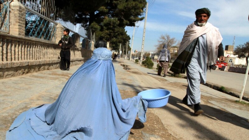 افغانستان کې د بشري بحران او قحطۍ د پراخېدو په اړه یو وار بیا اندېښنې راپارېدلي