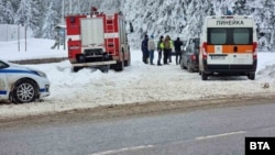 Снимка от 2 февруари 2026 г., когато три тела на мъже бяха открити в хижа в близост до прохода Петрохан.