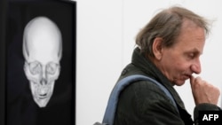 Мишель Уэльбек и рентген его черепа