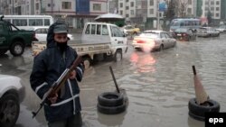 Owgan polisiýasy zamunyq “Talyban” söweşijileri tarapyndan alnyp gaçylandygyny aýdýar.